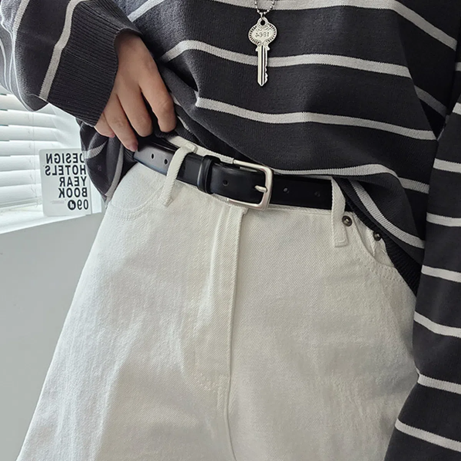 Classic Square Italian Leather Belt — классический ремень из натуральной итальянской кожи с прямоугольной пряжкой