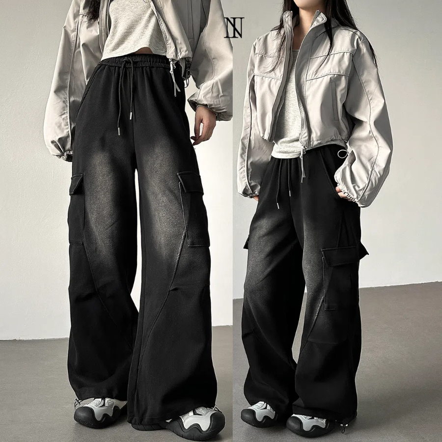 Брюки-чиносы с принтом и стиркой, карманами-карго, с защипами и шнурком на талии, свободного кроя