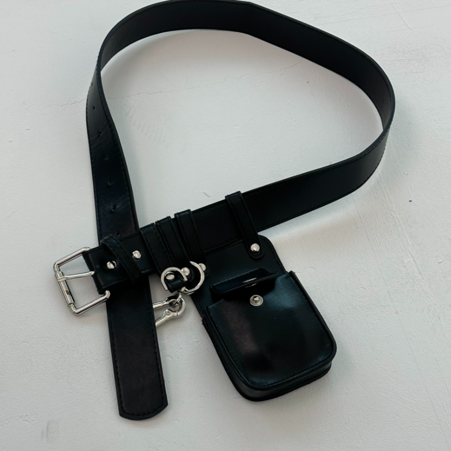 Layered Multi-Pocket Leather Belt — функциональный ремень с несколькими карманами в стиле utility