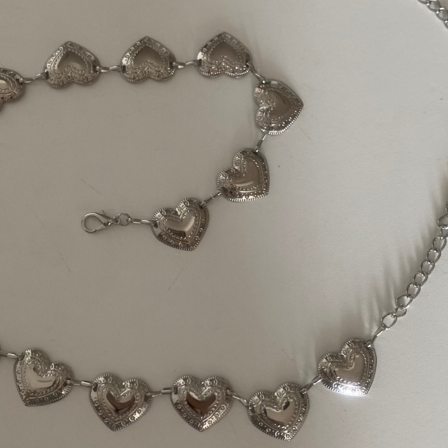 Antique Heart Chain Silver Belt — винтажный серебристый ремень с подвесками-сердцами