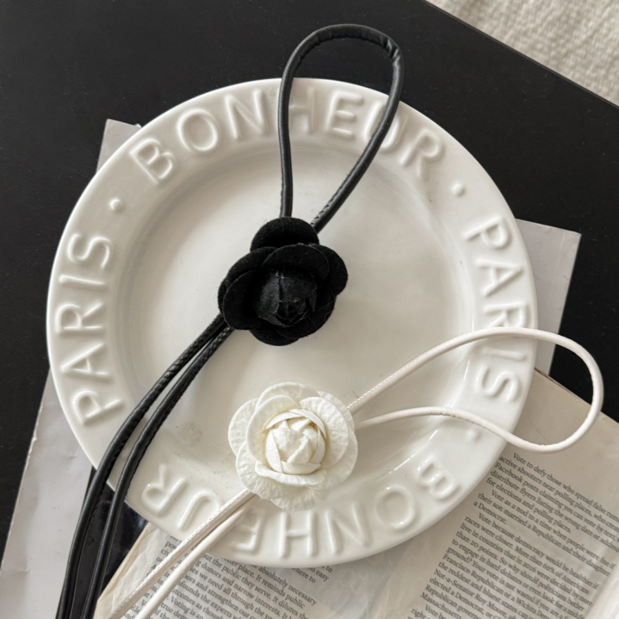 Rozni Slim Leather Rope Belt — кожаный ремень-шнур с узлом в минималистичном стиле