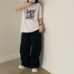 Контрастные широкие карго-брюки со шнурком и вставками