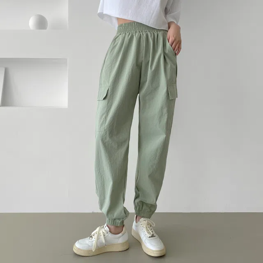 Карго-джоггеры в стиле boyfit с эластичным поясом