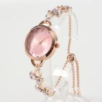 Slide Metal Watch (Pink) — женские наручные часы с утонченным розовым циферблатом и элегантным металлическим браслетом