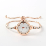 ShineStone Slide Women’s Wristwatch (White) — женские наручные часы с белым циферблатом и сияющими декоративными элементами