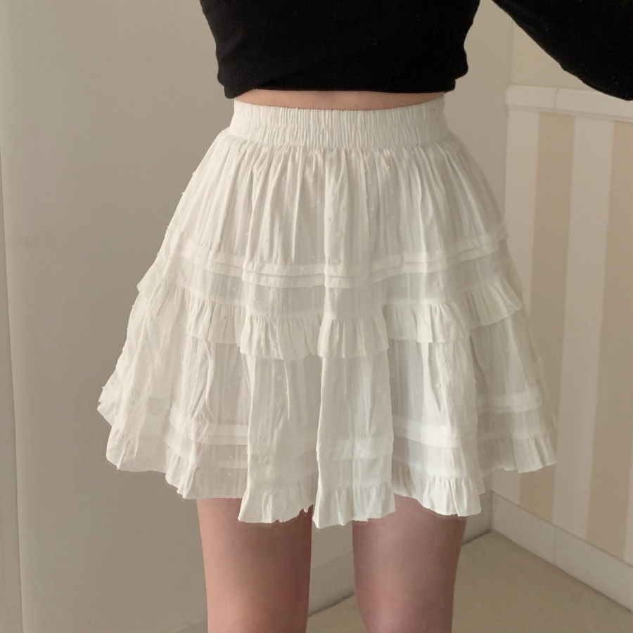 Мини-юбка с кружевом и оборками