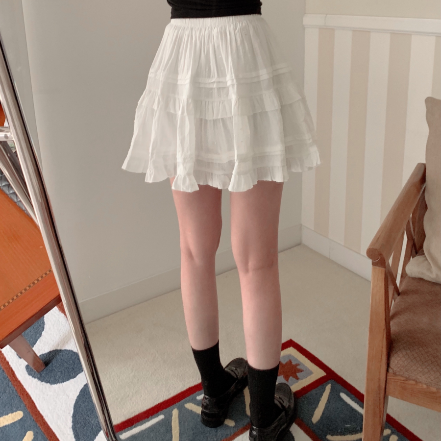 Мини-юбка с кружевом и оборками