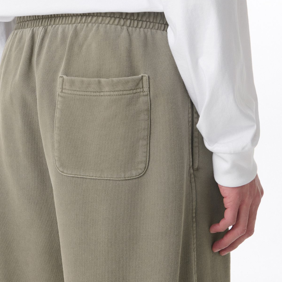 Pigment One-Tuck Bermuda Sweat Pants [Khaki]