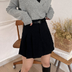 Многослойная мини-юбка-шорты с защипами в стиле old money