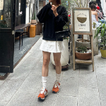 Многослойная мини-юбка-шорты с защипами в стиле old money