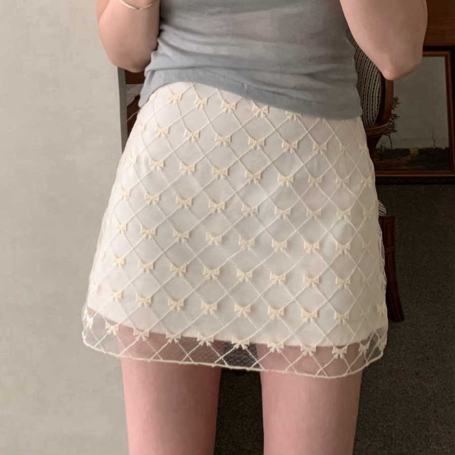 Полупрозрачная юбка с вышивкой в виде бантиков