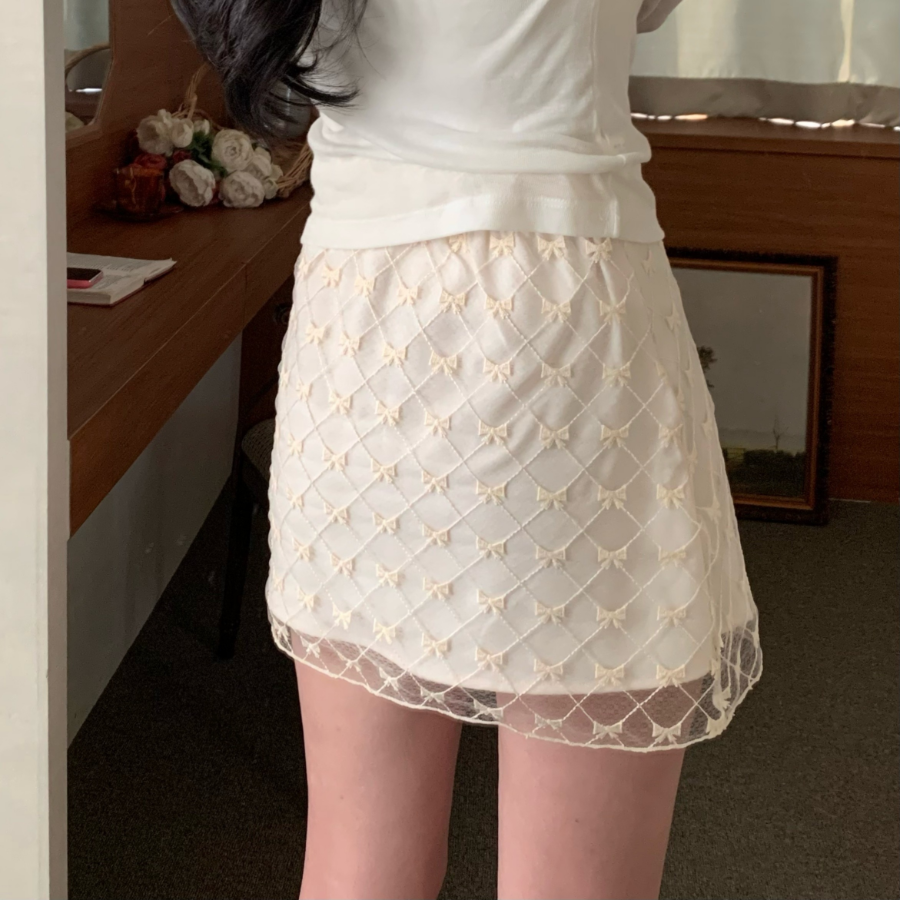 Полупрозрачная юбка с вышивкой в виде бантиков