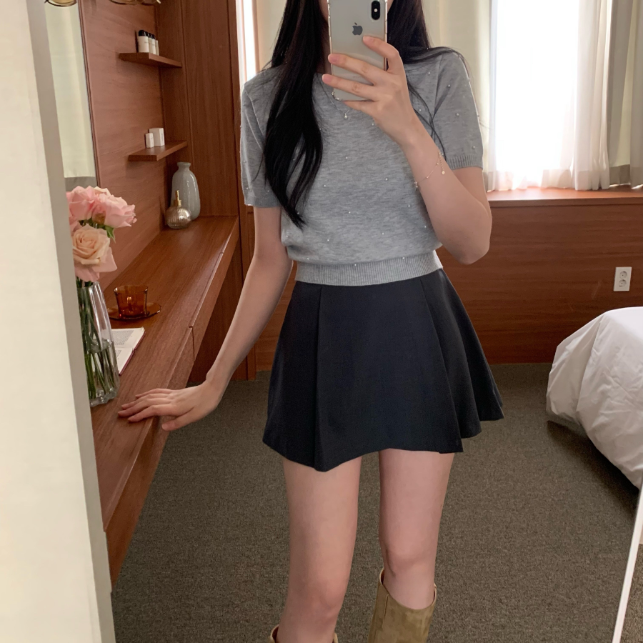 Объёмная мини-юбка с пышным силуэтом