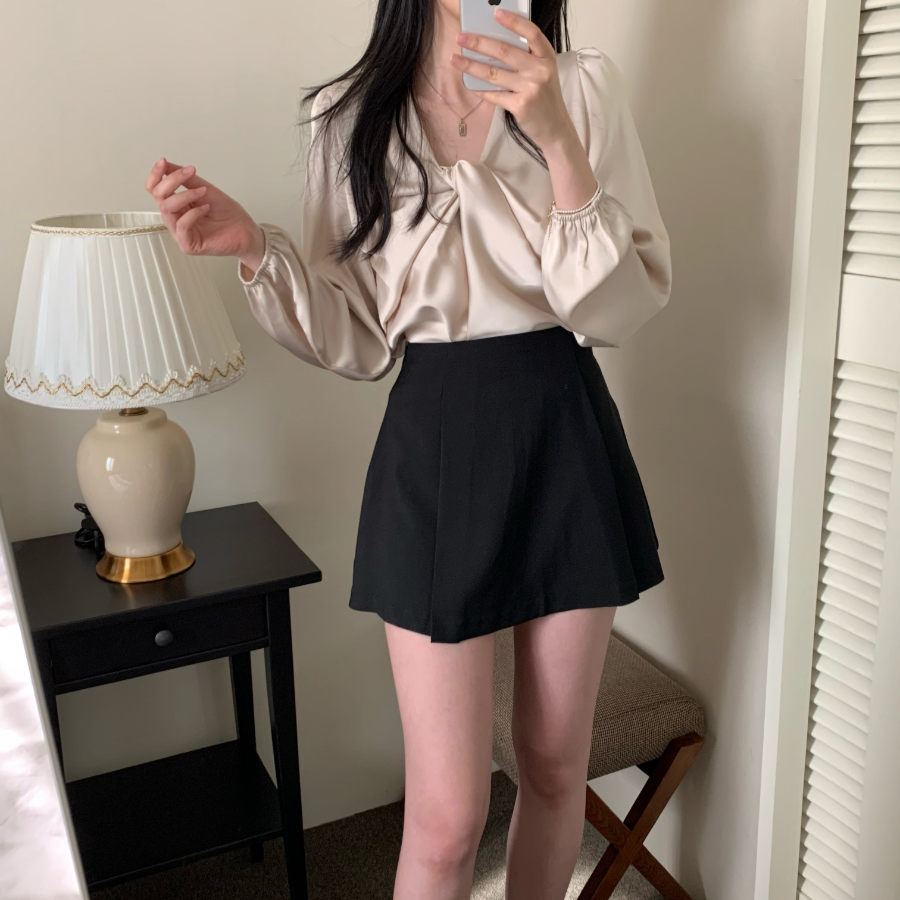 Объёмная мини-юбка с пышным силуэтом