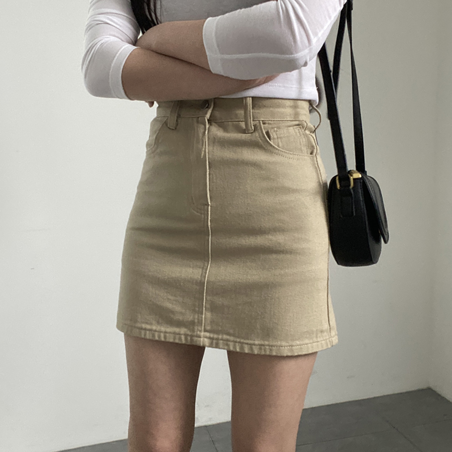 Базовая мини-юбка с высокой посадкой и встроенными шортами