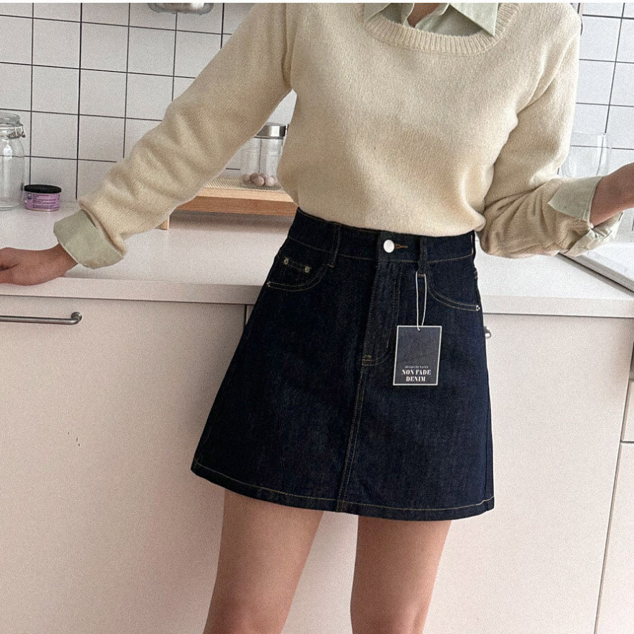 Мини-юбка из необработанного денима A-силуэта