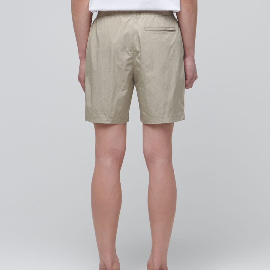 Bright Nylon Easy Shorts_6.5 Inch [Beige]