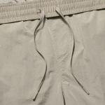 Bright Nylon Easy Shorts_6.5 Inch [Beige]