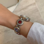 Vintage Antique Bold Cubic Metal Women’s Bracelet Watch — винтажные женские наручные часы с ярким дизайном, украшенные крупными кристаллами