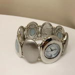 Roa Mint Oval Silver Bracelet Watch — женские наручные часы с мятным овальным циферблатом и серебристым браслетом