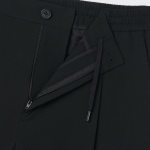 Seersucker One-Tuck Wide Banding Shorts [Black]
