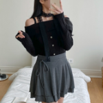 Lace Muffler, Lace Choker, Lace Tie Layered Spring Look — кружевной шарф, чокер и шнур для многослойного весеннего образа