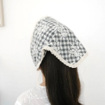 Boronia Lace Check Reversible Scarf — двухсторонний платок с кружевом и цветочно-клетчатым узором