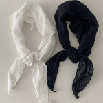 Punching Flower Embroidered Cotton Head Scarf — хлопковый платок с вышивкой и перфорацией в цветочный узор