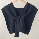 Solid Cape Layered Knit Shawl — однотонный вязаный шарф-накидка с эффектом кейпа