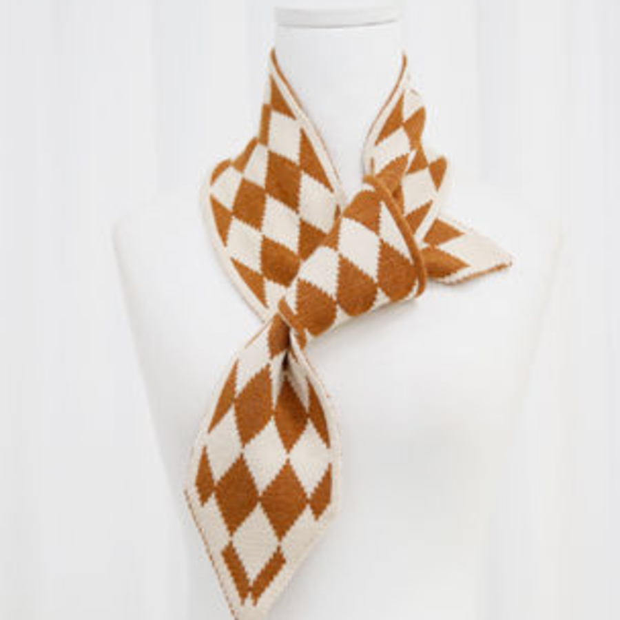 Argyle Knit Petit Muffler — вязаный мини-шарф с аргайл-узором