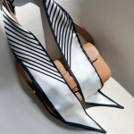 Stripe Slim Twilly Silk Scarf — лёгкий летний шёлковый твилли с полосатым принтом