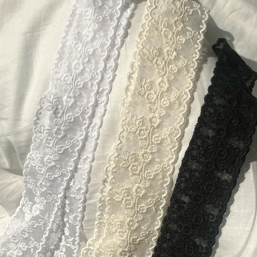 Shuala Lace Muffler — женский кружевной шарф-мaффлер