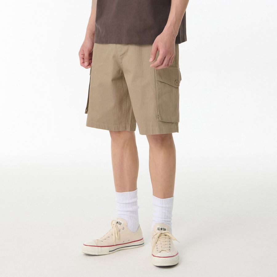 Cotton Herringbone Cargo Shorts [Beige]