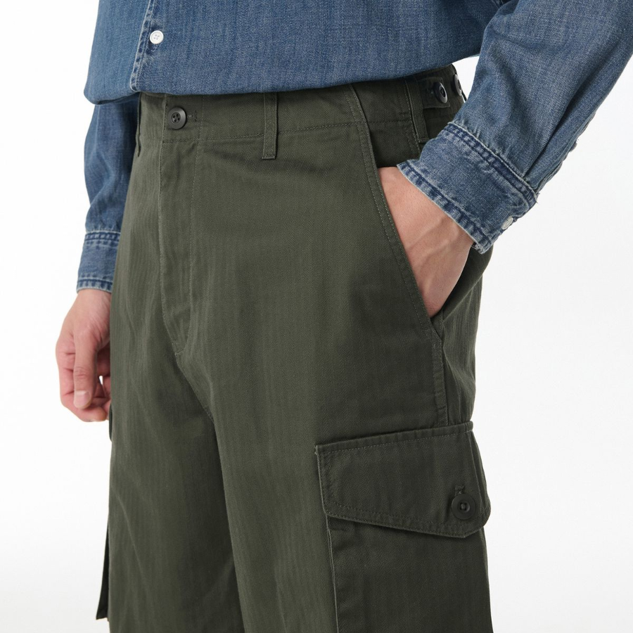 Cotton Herringbone Cargo Shorts [Khaki]