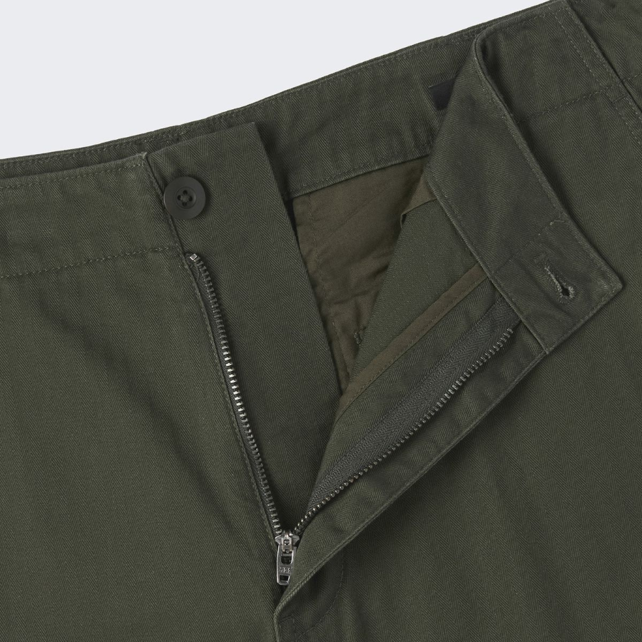 Cotton Herringbone Cargo Shorts [Khaki]