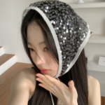 Sequin Line Sheer Triangle Hair Scarf — прозрачный треугольный платок для волос с пайетками