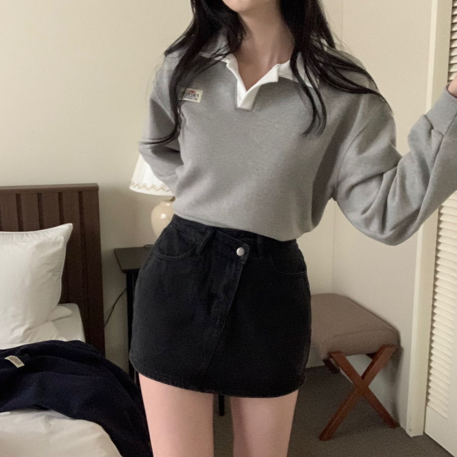 Асимметричная джинсовая мини-юбка с косым кроем