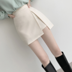 Мини-юбка с эффектом запаха и внутренними шортами