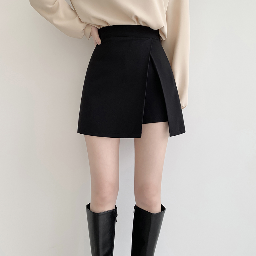 Мини-юбка с эффектом запаха и внутренними шортами