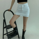 Джинсовая мини-юбка H-силуэта с высокой посадкой и встроенными шортами