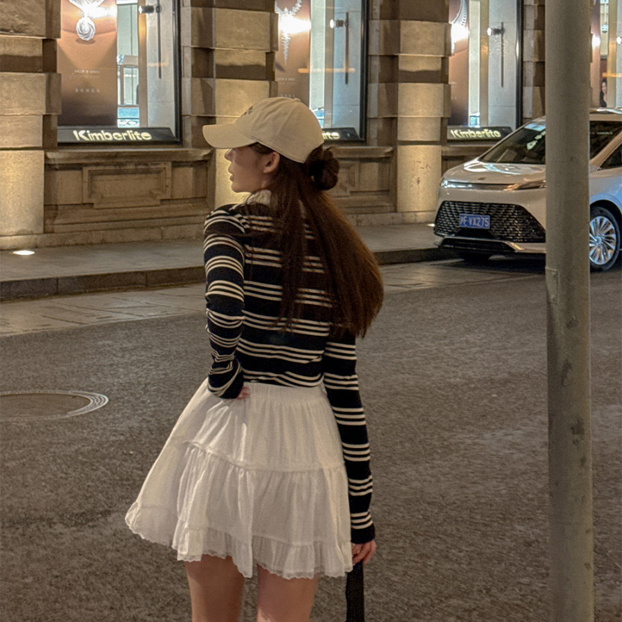 Мини-юбка с воланами и встроенными шортами