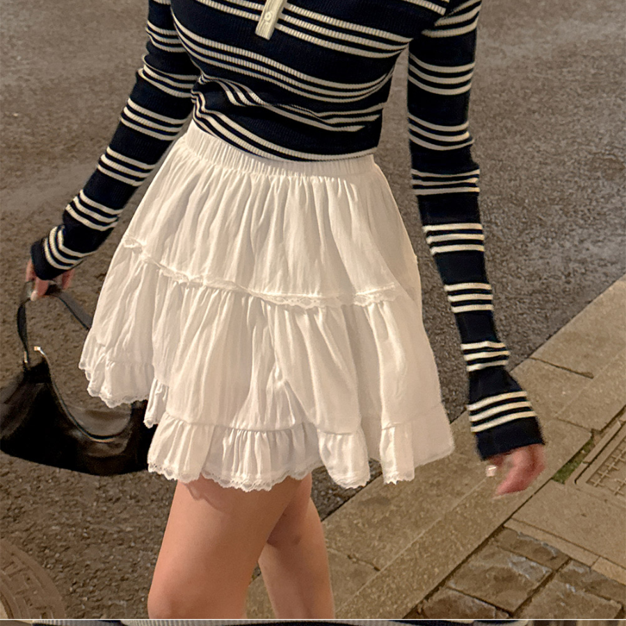 Мини-юбка с воланами и встроенными шортами