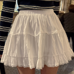 Мини-юбка с воланами и встроенными шортами