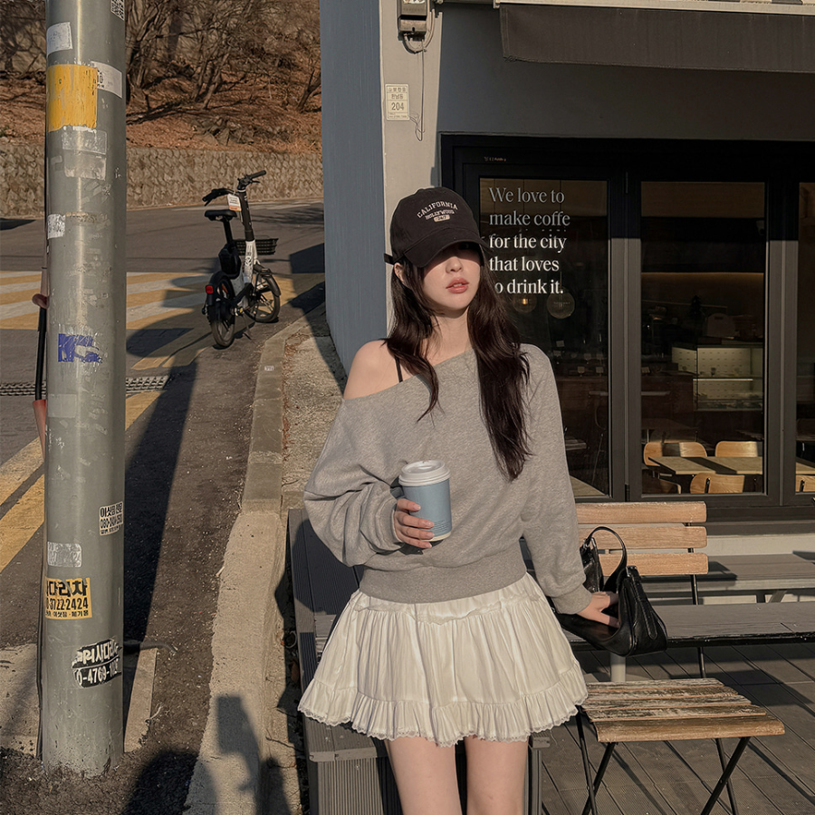 Мини-юбка с воланами и встроенными шортами