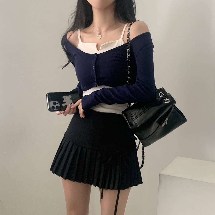 Мини-юбка с высокой посадкой, складками и бантом