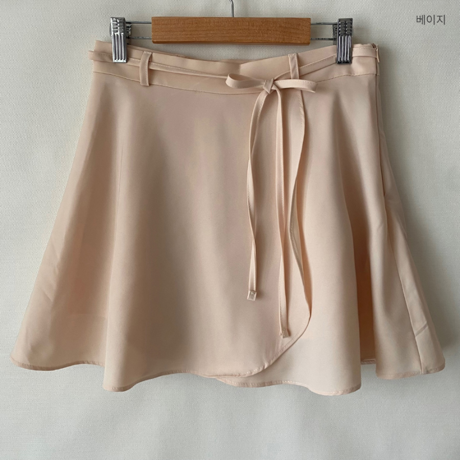 Мини-юбка-шорты с запахом и бантом