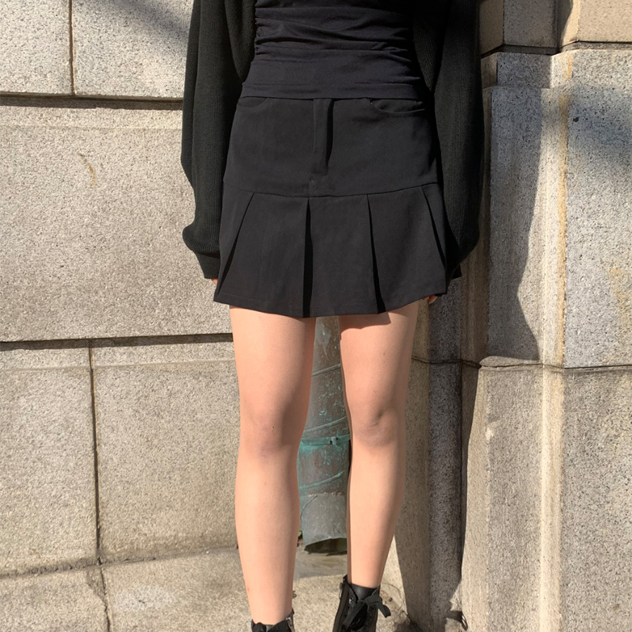 Плиссированная мини-юбка A-силуэта