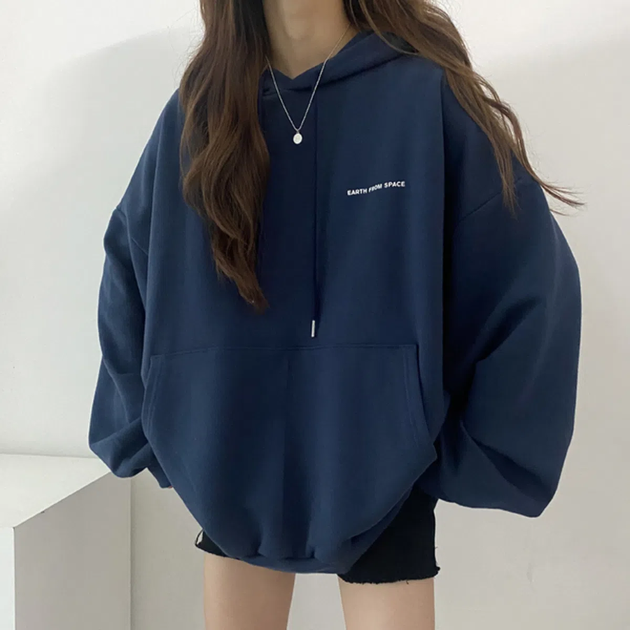 Oversized Earth Lettering Hoodie