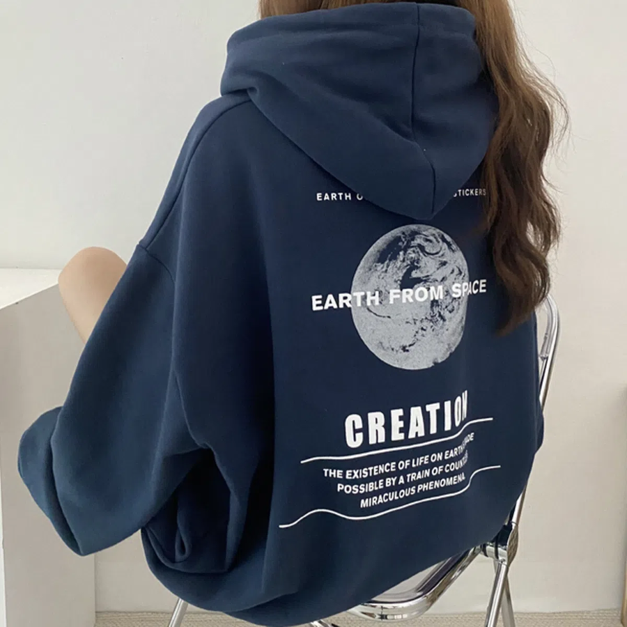 Oversized Earth Lettering Hoodie