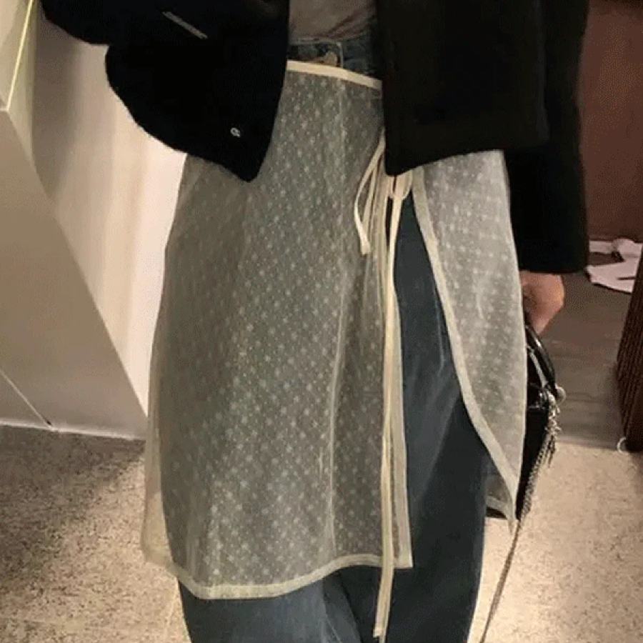 Юбка с кружевной отделкой в стиле многослойности